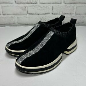 Stuart Weitzman pull on sneakers sz womens 7.5 black elevated basics Athleisure